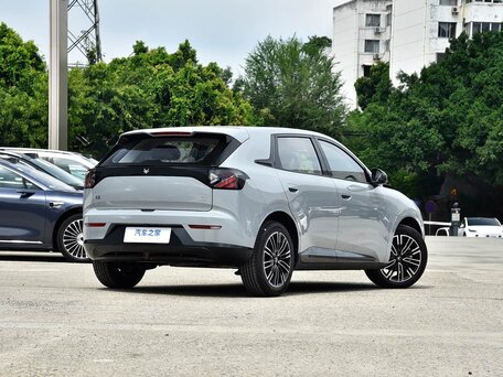 2026 Arcfox Beta T1 42.3 kWh, голубой, 1450000 рублей, вид 5