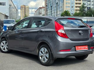 2015 Hyundai Solaris I Рестайлинг, серый, 649000 рублей, вид 4