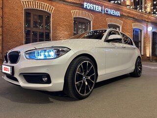 2017 BMW 1 серии 118i II (F20/F21) Рестайлинг 2, белый, 1680000 рублей, вид 4