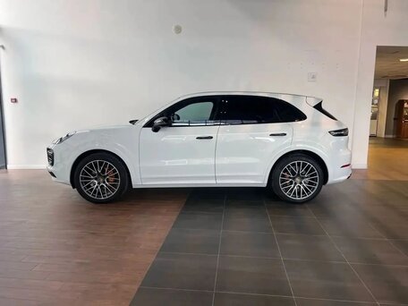 2018 Porsche Cayenne III, белый, 6499000 рублей, вид 5