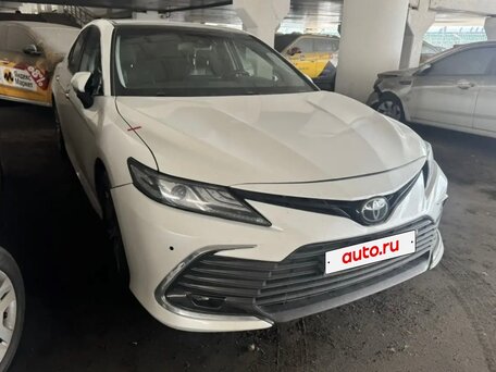 2023 Toyota Camry VIII (XV70) Рестайлинг, белый, 3101560 рублей, вид 1