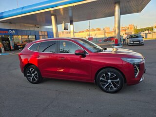 2022 Haval Jolion I, красный, 1620000 рублей, вид 1