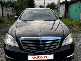 2011 Mercedes-Benz S-Класс 500 Long V (W221) Рестайлинг, чёрный, 1800000 рублей, вид 2