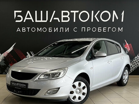 Opel Astra J