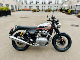 2026 Royal Enfield Interceptor 650, серебристый, 708000 рублей, вид 1