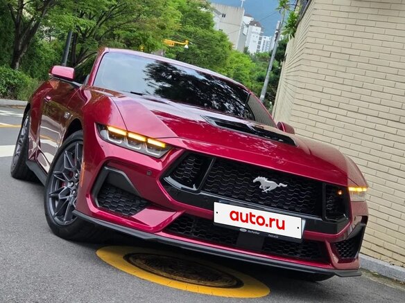 2025 Ford Mustang VII, красный - вид 1