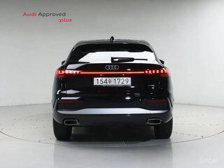 2025 Audi Q5 Sportback TFSI quattro S tronic II (GU), чёрный, 6242000 рублей, вид 4