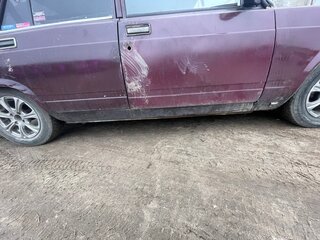 2005 Lada (ВАЗ) 2105, пурпурный, 70000 рублей, вид 5