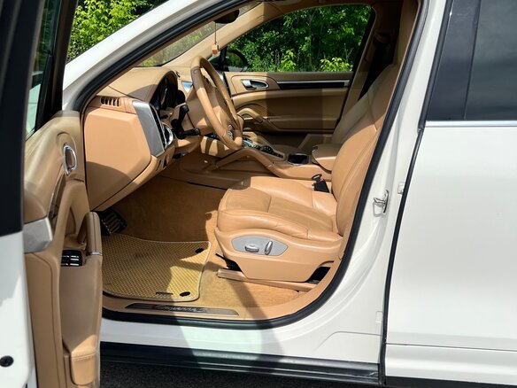 2010 Porsche Cayenne S II (958), белый, 2600000 рублей - вид 19