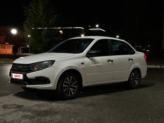 2019 Lada (ВАЗ) Granta I Рестайлинг, белый, 400000 рублей, вид 1