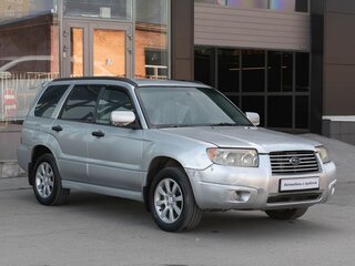 2006 Subaru Forester II Рестайлинг, серебристый, 600000 рублей, вид 3