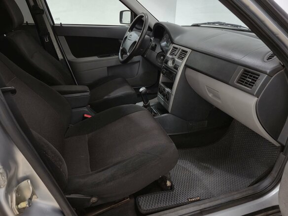 2009 Lada (ВАЗ) Priora I, серебристый, 175000 рублей - вид 12