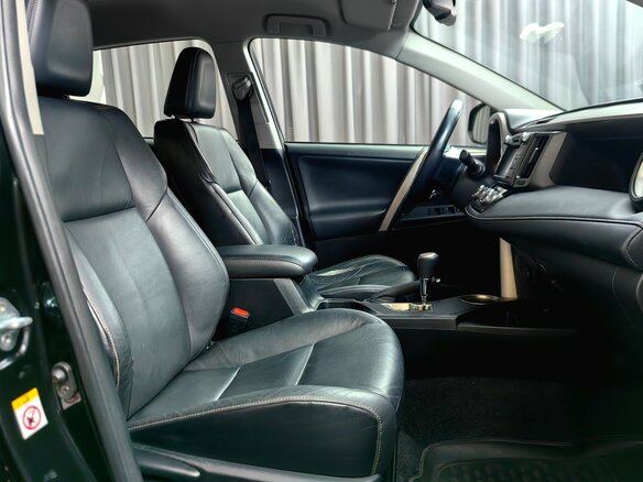 2013 Toyota RAV4 IV (XA40), чёрный, 1855000 рублей - вид 7