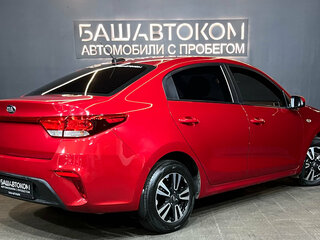 2018 Kia Rio IV, красный, 1260000 рублей, вид 4