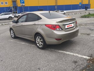 2011 Hyundai Solaris I, бежевый, 590000 рублей, вид 4
