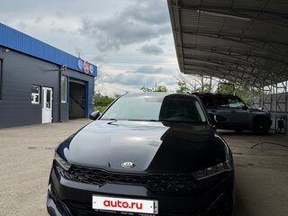 2020 Kia K5 III, чёрный, 2200000 рублей, вид 2