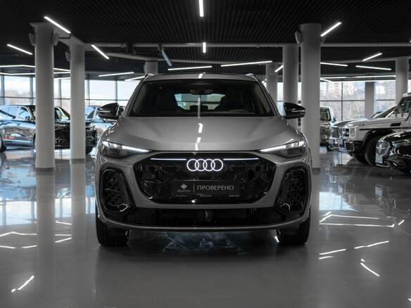 2025 Audi Q5 L III (GU), серый, 6200000 рублей - вид 2