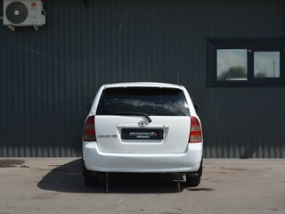 2001 Toyota Corolla Fielder IX (E120, E130), белый, 349999 рублей, вид 5