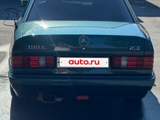 1990 Mercedes-Benz 190 (W201), зелёный, 1500000 рублей, вид 5
