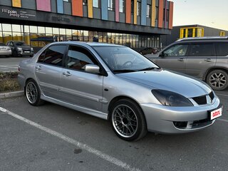 2007 Mitsubishi Lancer IX Рестайлинг, серебристый, 650000 рублей, вид 3