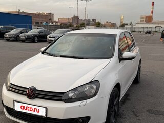 2011 Volkswagen Golf VI, белый, 685000 рублей, вид 1