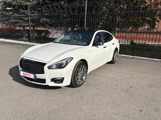2015 Infiniti Q70 I Рестайлинг, белый, 2250000 рублей, вид 2