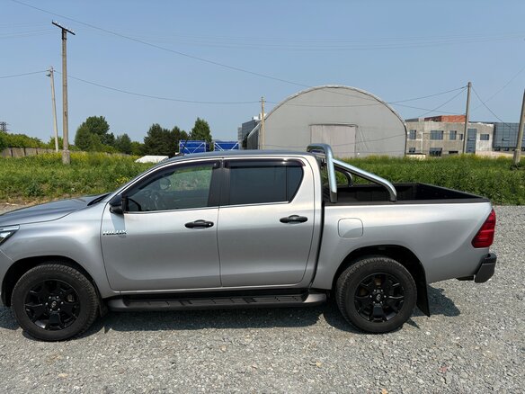 2019 Toyota Hilux VIII, серебристый, 3150000 рублей - вид 6