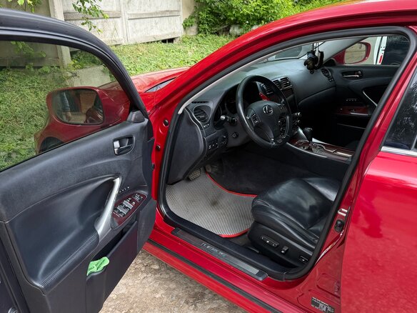 2007 Lexus IS 250 II, красный, 1600000 рублей - вид 7