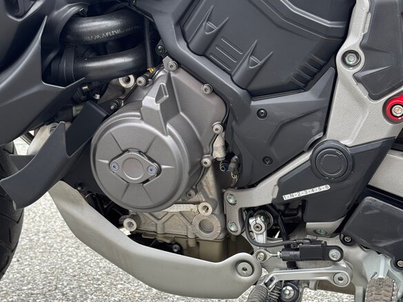 2021 Ducati Multistrada V4, красный, 1700000 рублей - вид 19
