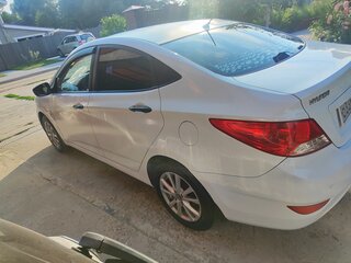 2012 Hyundai Solaris I, белый, 620000 рублей, вид 3