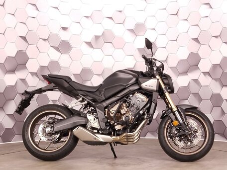 2024 Honda CB 650R, чёрный, 1185000 рублей, вид 3