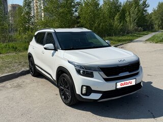 2022 Kia Seltos I, белый, 2620000 рублей, вид 3