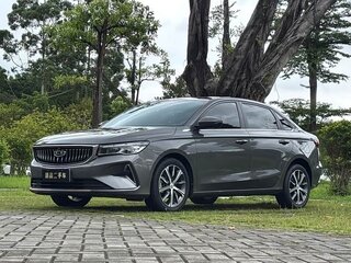 2023 Geely Emgrand II, серый, 1100000 рублей, вид 1