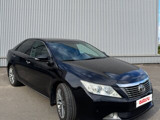 2013 Toyota Camry VII (XV50), чёрный, 1750000 рублей, вид 1