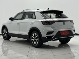 2023 Volkswagen T-Roc I (China Market) Рестайлинг, белый, 1930000 рублей, вид 4