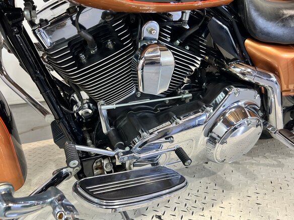 2008 Harley-Davidson Street Glide, оранжевый, 560000 рублей - вид 31