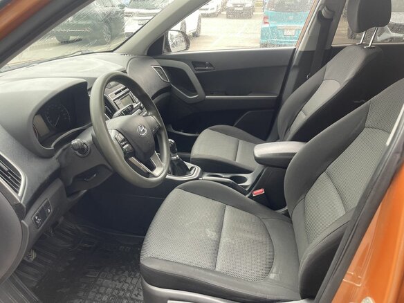 2017 Hyundai Creta I, оранжевый, 1199000 рублей - вид 8