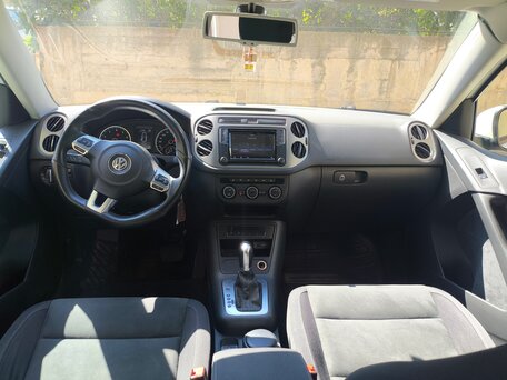 2016 Volkswagen Tiguan I Рестайлинг, белый, 1450000 рублей, вид 5