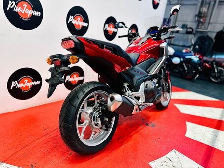 2017 Honda NC 750X, красный, 690000 рублей, вид 5
