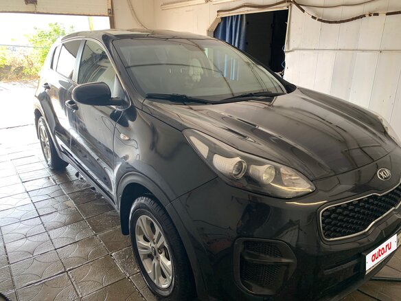2018 Kia Sportage IV, чёрный, 1750000 рублей - вид 4