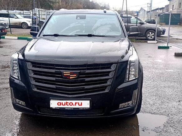 2016 Cadillac Escalade IV, чёрный, 2800000 рублей