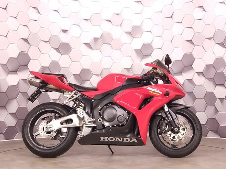 2006 Honda CBR 1000 RR/RA Fireblade, красный, 877000 рублей, вид 3