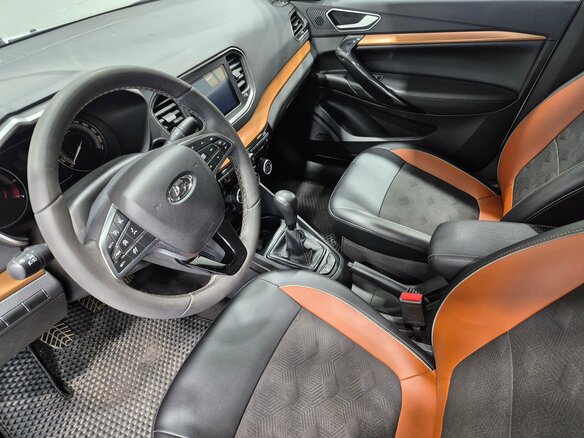 2023 Lada (ВАЗ) Vesta Cross I Рестайлинг (NG), белый - вид 14