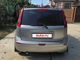 2008 Nissan Note I, серебристый, 390000 рублей, вид 4