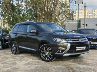 2016 Mitsubishi Outlander III Рестайлинг 2, коричневый, 1459000 рублей, вид 3
