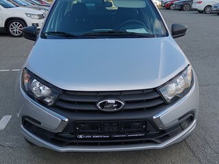 2026 Lada (ВАЗ) Granta I Рестайлинг, серебристый, 870000 рублей, вид 2