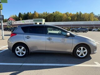 2013 Toyota Auris II, коричневый, 1150000 рублей, вид 3