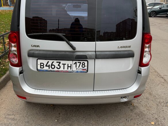 2014 Lada (ВАЗ) Largus I, серебристый, 640000 рублей - вид 2