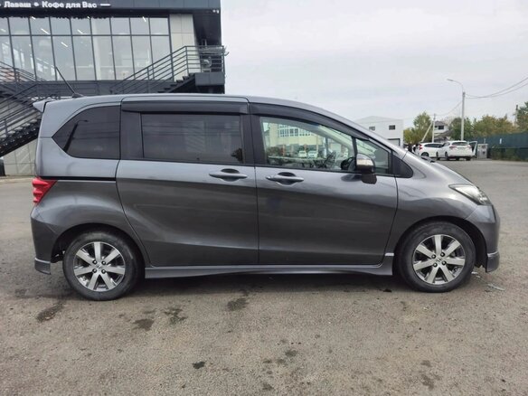 2010 Honda Freed I, серый, 815000 рублей - вид 4