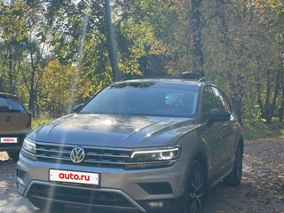 2020 Volkswagen Tiguan II, серый, 2250000 рублей, вид 3